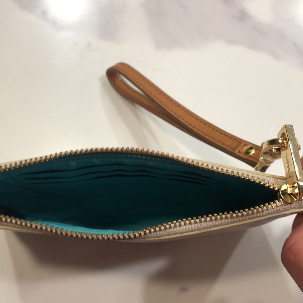 Fossil Heart Pattern Wristlet - image 2